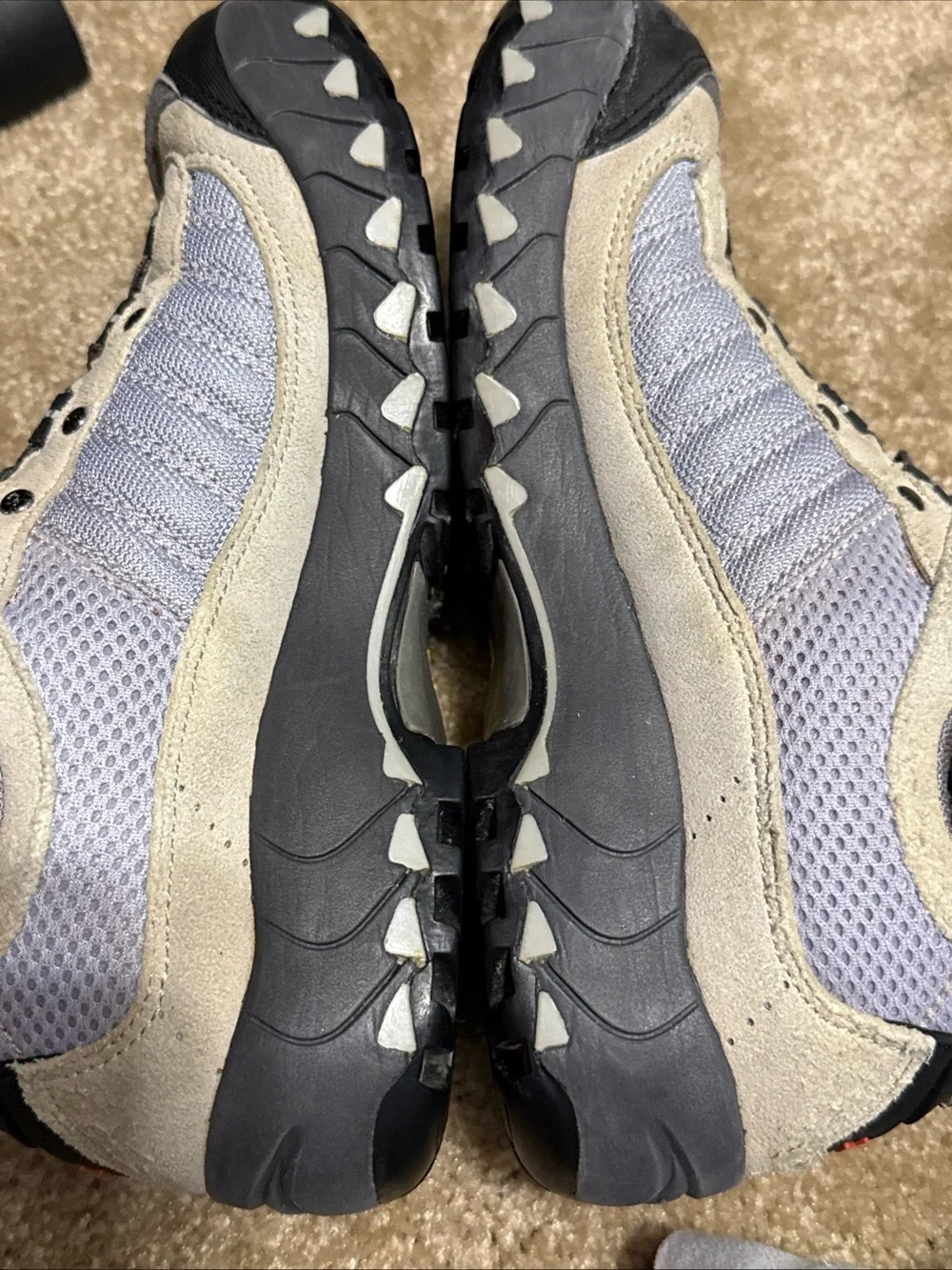 Garmont Tan Low Hiking Shoes Womens Size 7.5 Outdoor Activewear